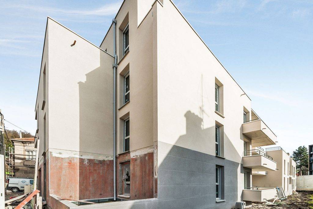 Travaux de nettoyages de façades sur maison